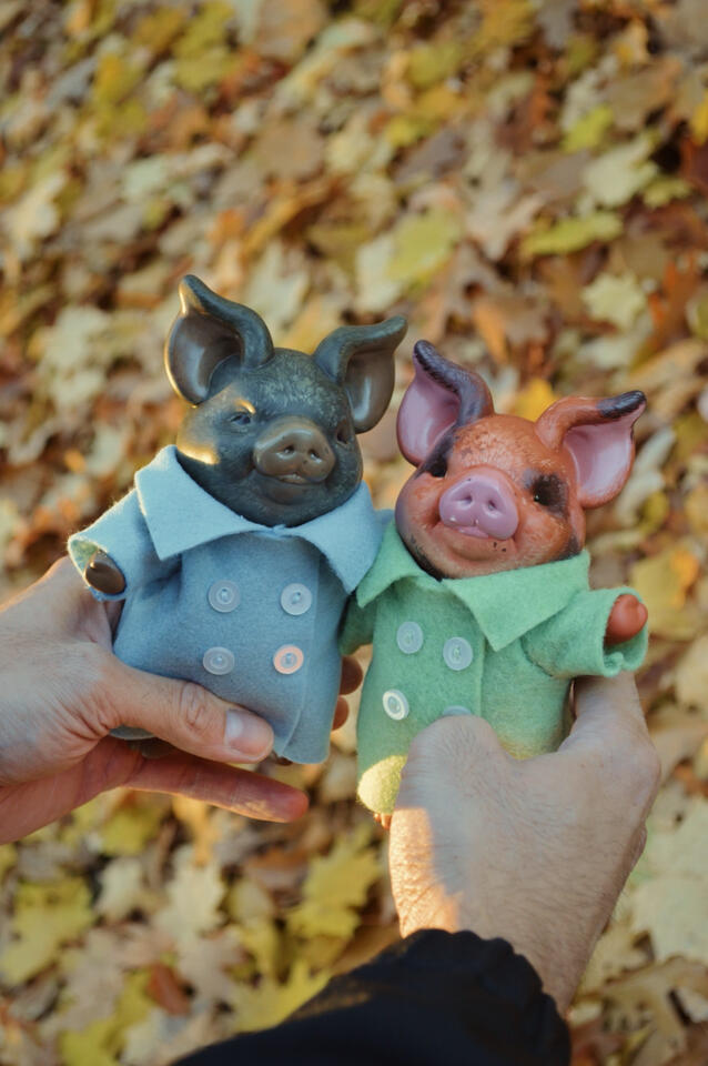 Resin dolls painted in acrylic. 2026.